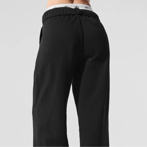 Alo Black Accolade Sweatpants, Size Small - Picture 6 of 10